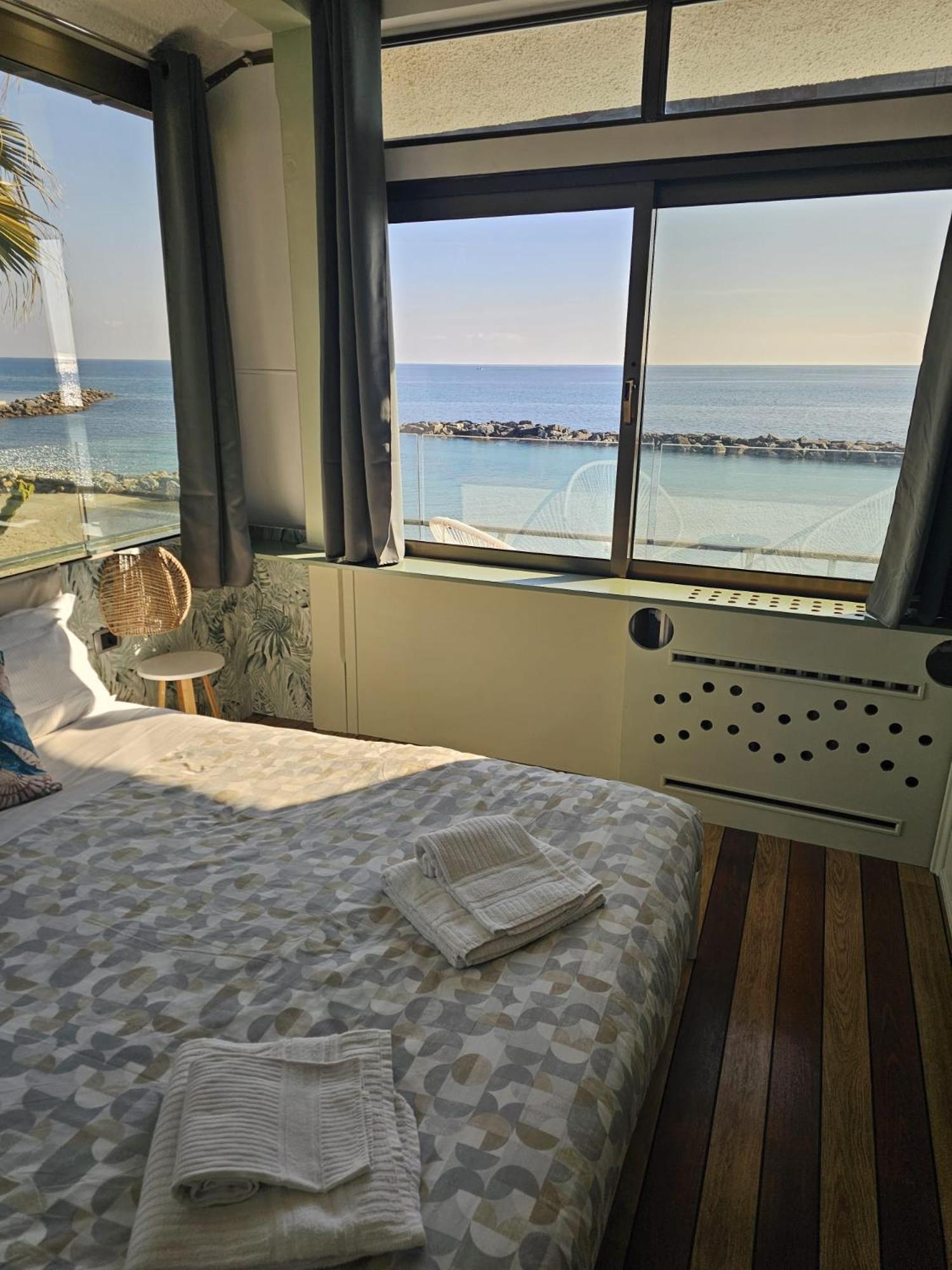 Rita Sea Front View - Parcheggio Gratuito In Guest house Sanremo